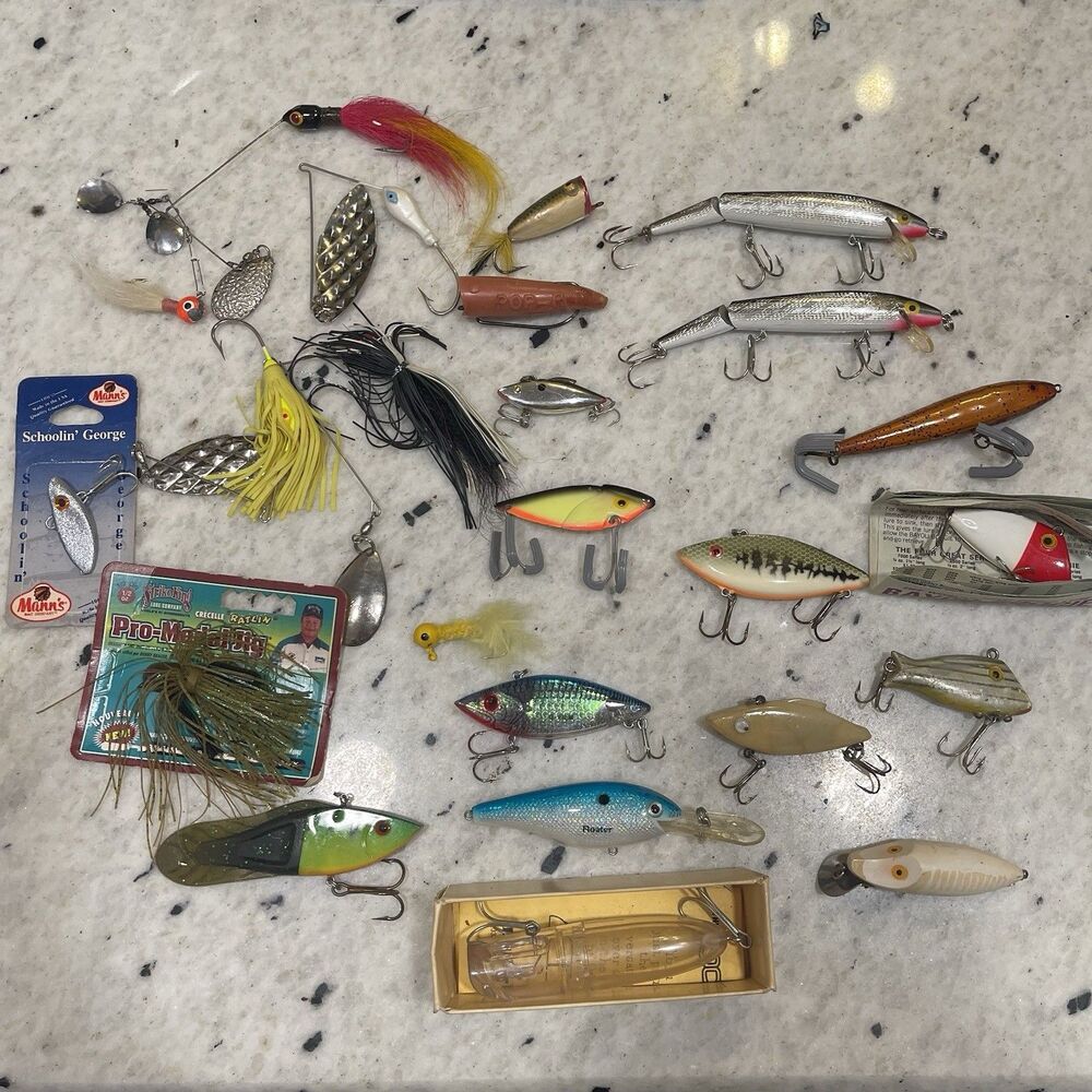 Lot 24 Vtg Fishing Lures Crankbait Spinners Jigs Cordell Neon Spot Bayou Boogie